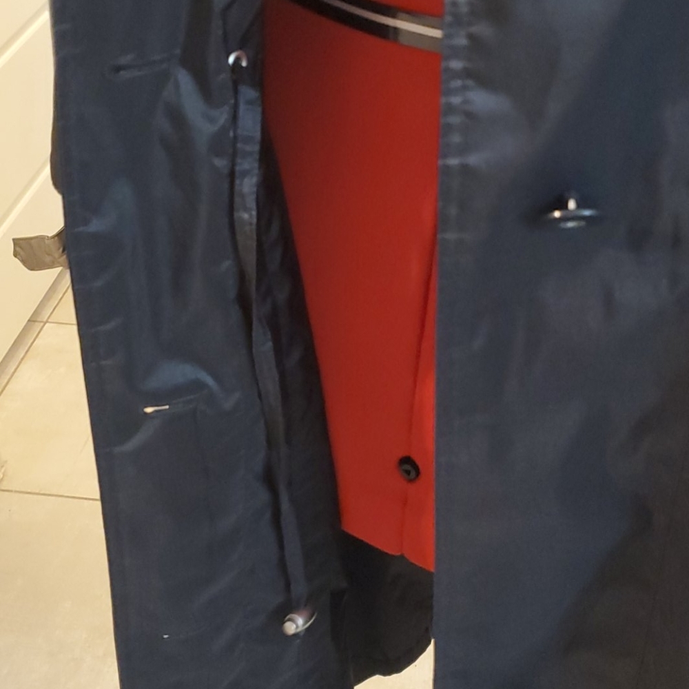 Retro Raining Coat - Picture 4 of 10